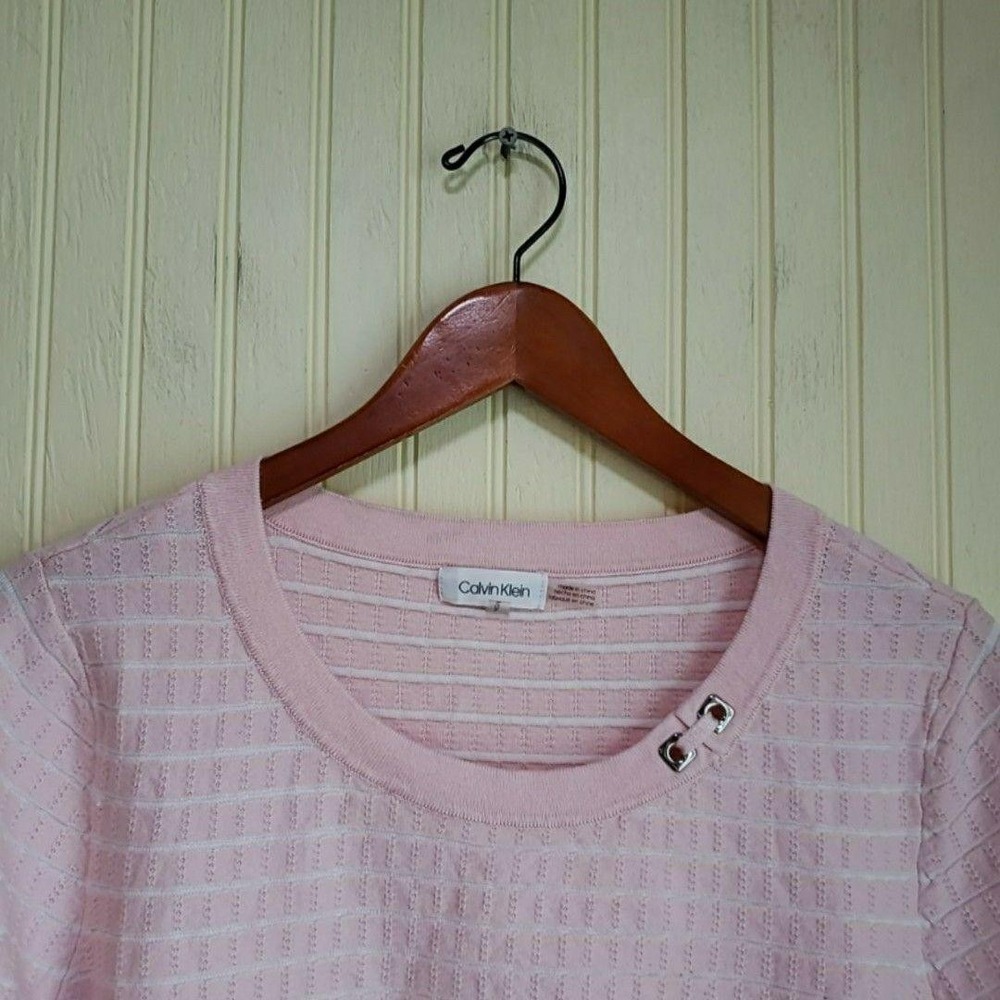 Calvin Klein Sweater Womens Large Pink Striped Crew Neck 3/4 Sleeve Knit Buckle